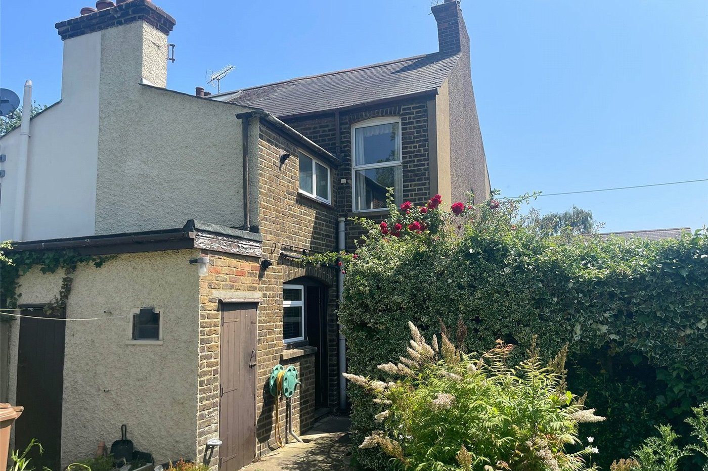 2 bedroom house for sale in Southfleet | Robinson Michael & Jackson