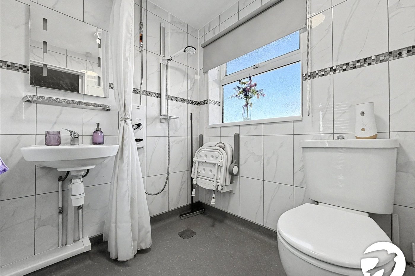 3 bedroom house for sale in Rochester | Robinson Michael & Jackson