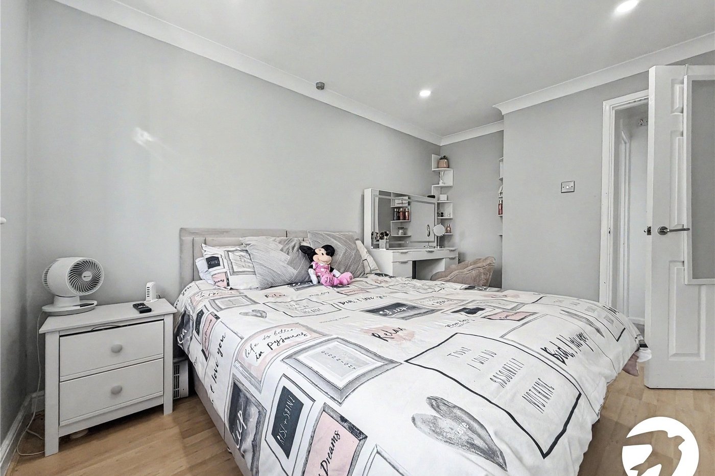 3 bedroom house for sale in Rochester | Robinson Michael & Jackson