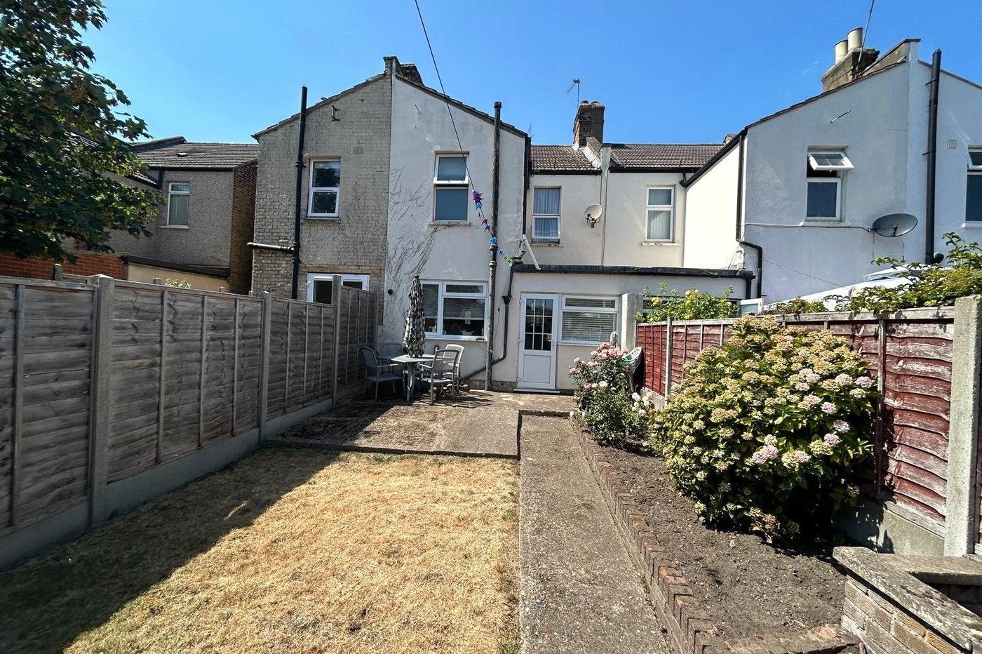2 bedroom house for sale in Welling | Robinson Jackson