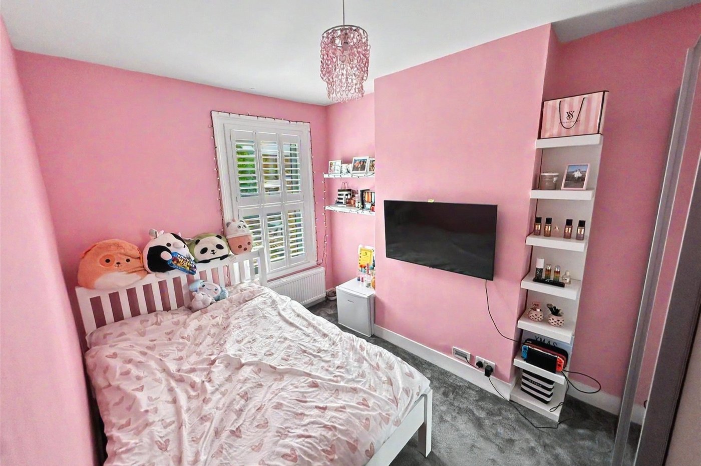 2 bedroom house for sale in Welling | Robinson Jackson