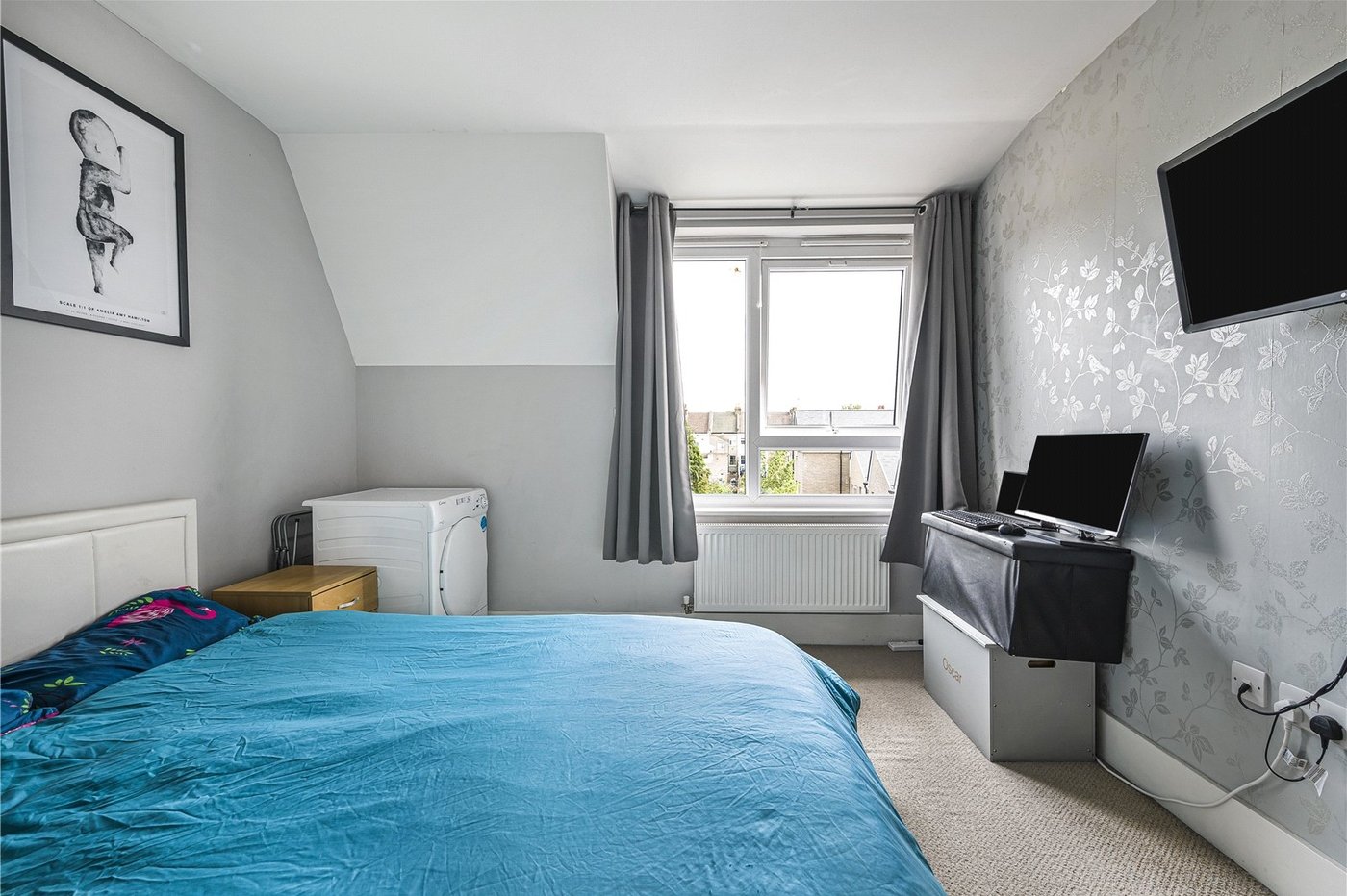 2 bedroom property for sale in Northfleet | Robinson Michael & Jackson