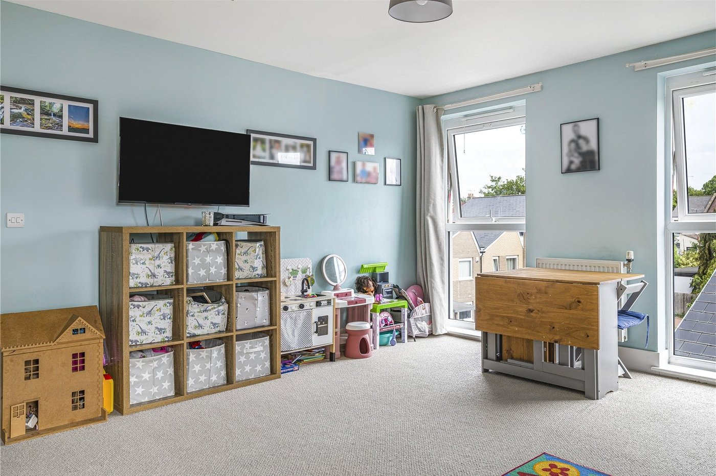 2 bedroom property for sale in Northfleet | Robinson Michael & Jackson