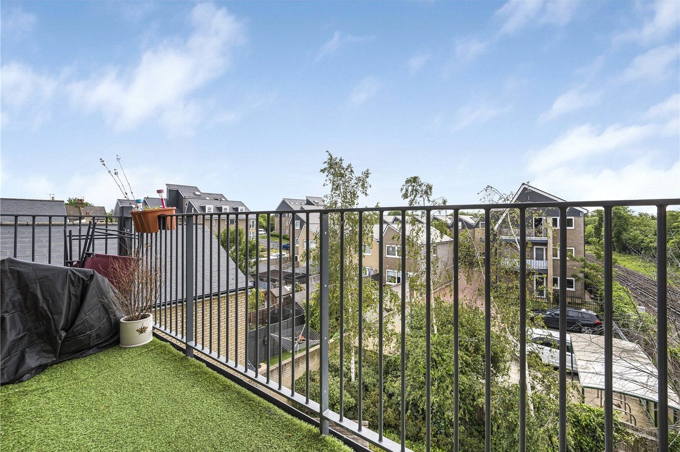 2 bedroom property for sale in Northfleet | Robinson Michael & Jackson