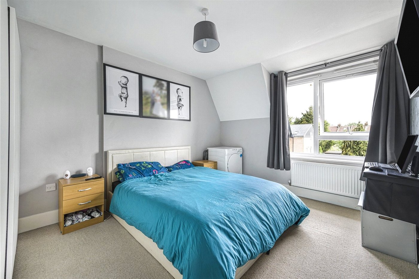 2 bedroom property for sale in Northfleet | Robinson Michael & Jackson