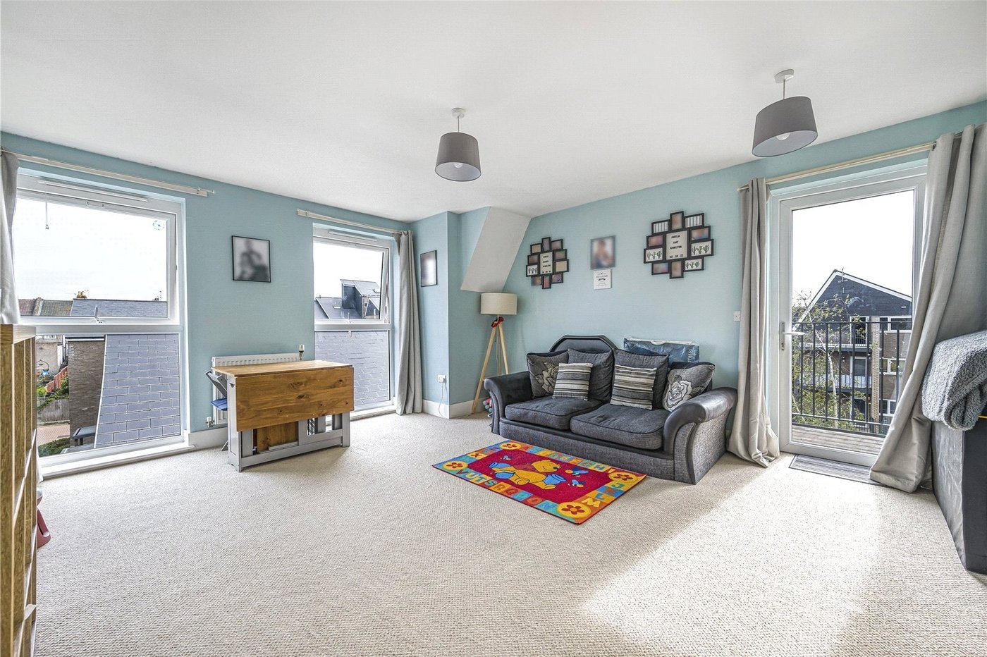2 bedroom property for sale in Northfleet | Robinson Michael & Jackson