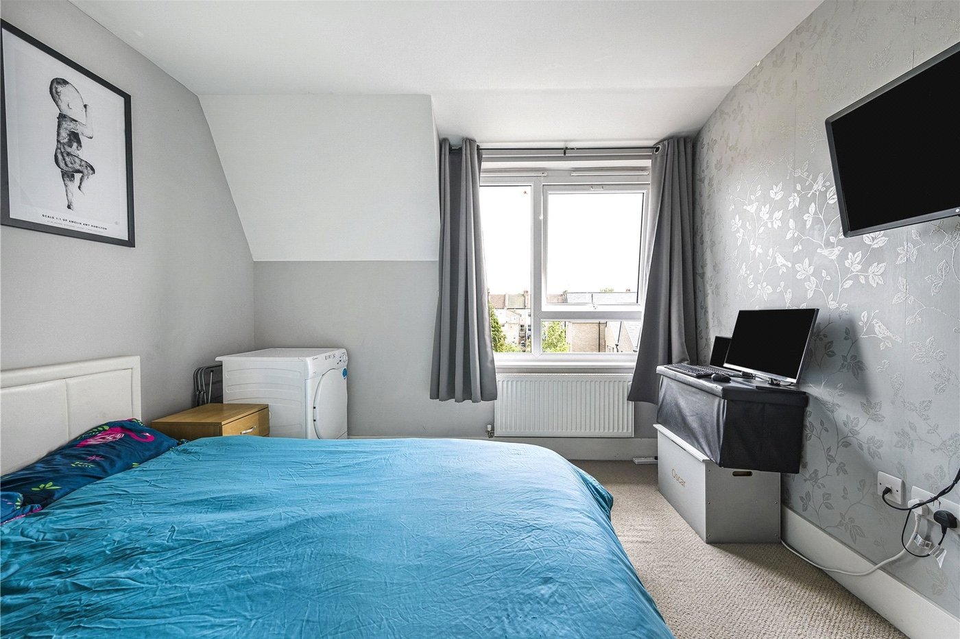 2 bedroom property for sale in Northfleet | Robinson Michael & Jackson