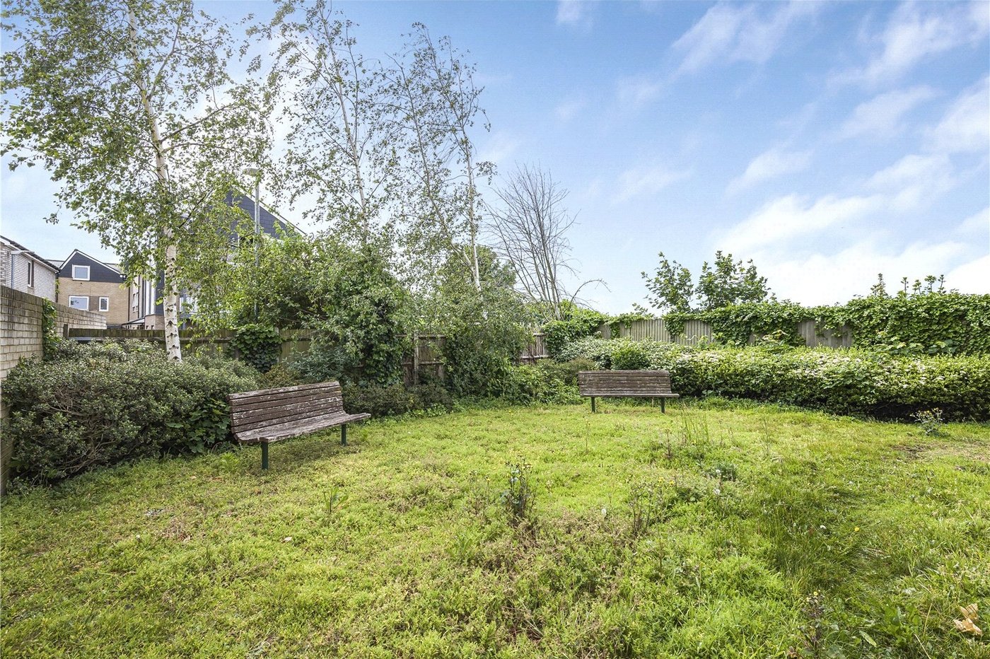2 bedroom property for sale in Northfleet | Robinson Michael & Jackson