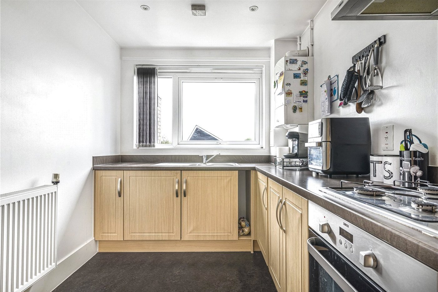 2 bedroom property for sale in Northfleet | Robinson Michael & Jackson