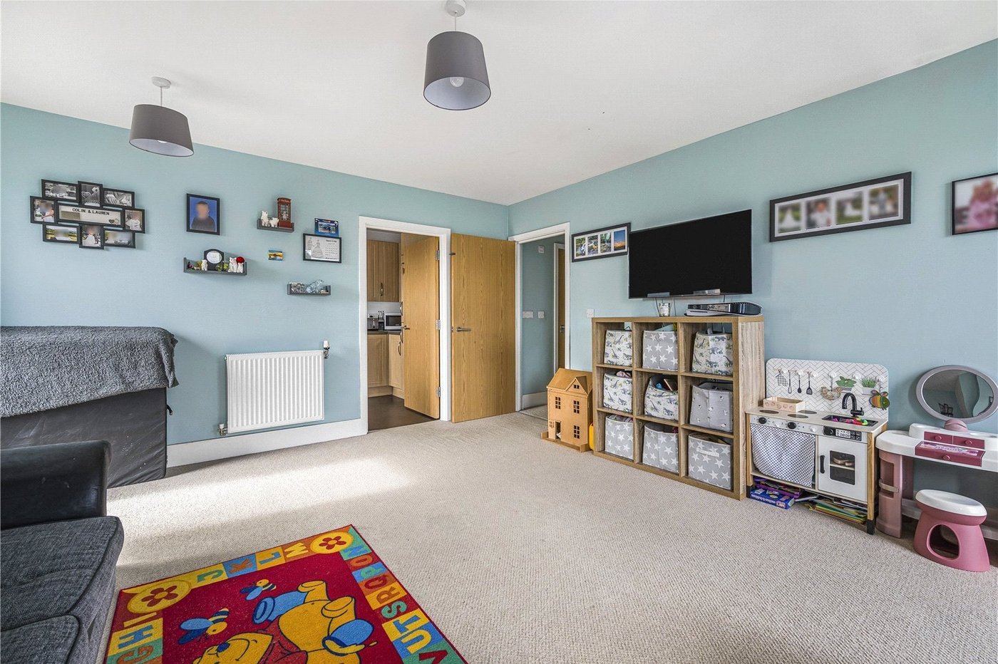 2 bedroom property for sale in Northfleet | Robinson Michael & Jackson