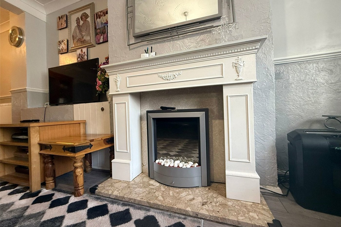 3 bedroom house for sale in Northfleet | Robinson Michael & Jackson