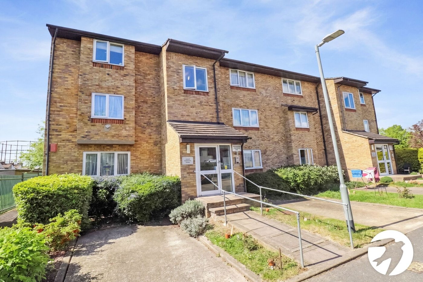 1 bedroom property for sale in Belvedere | Robinson Jackson