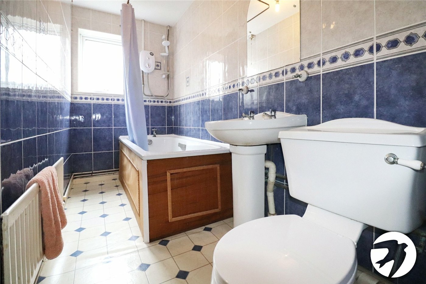 4 bedroom house for sale in London | Robinson Jackson