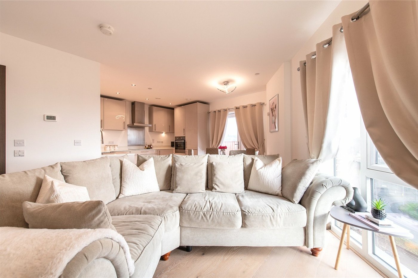 2 bedroom property for sale in Maidstone | Robinson Michael & Jackson