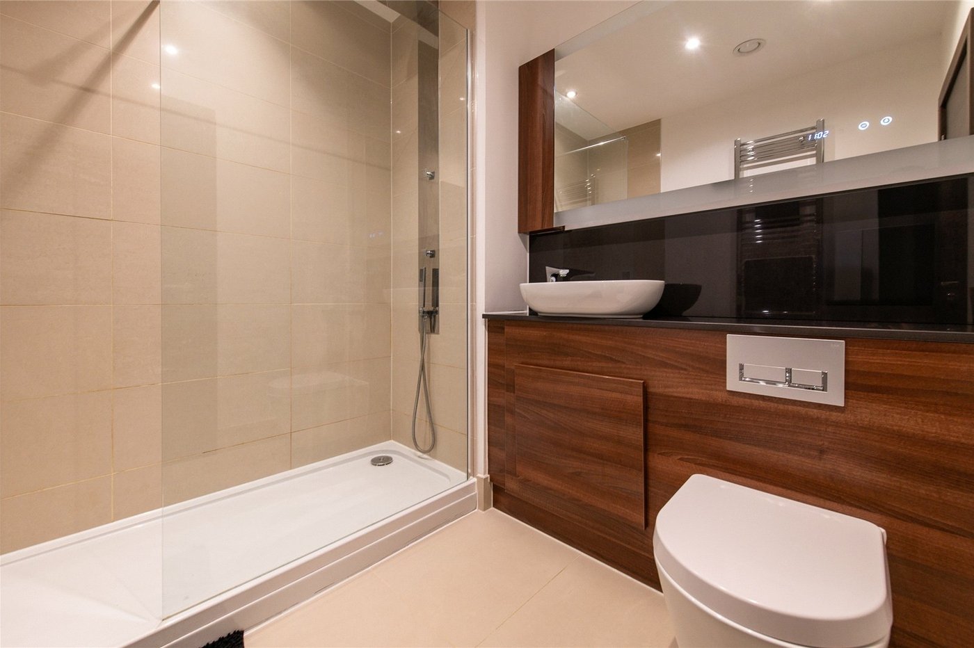 2 bedroom property for sale in Maidstone | Robinson Michael & Jackson