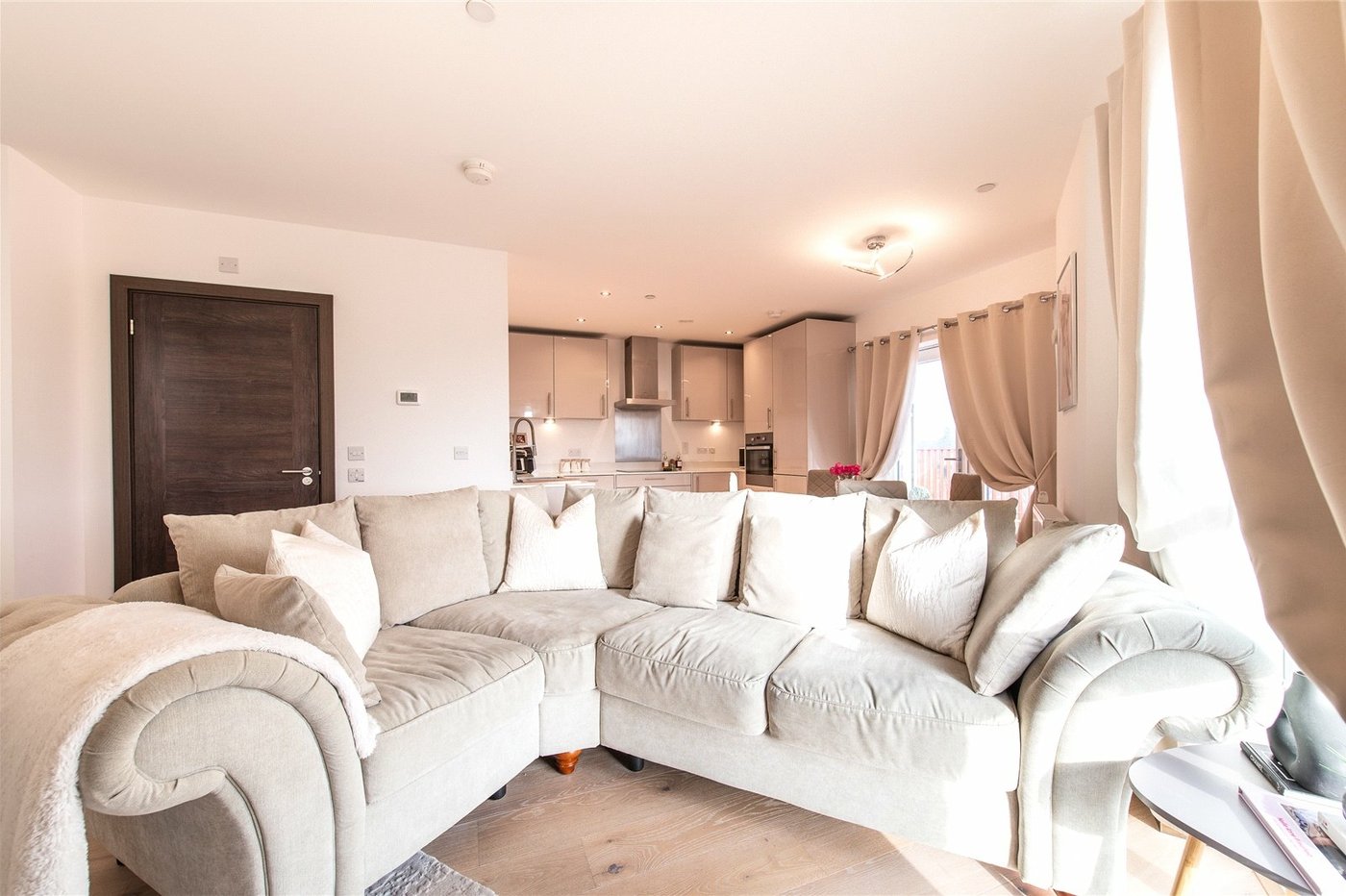 2 bedroom property for sale in Maidstone | Robinson Michael & Jackson