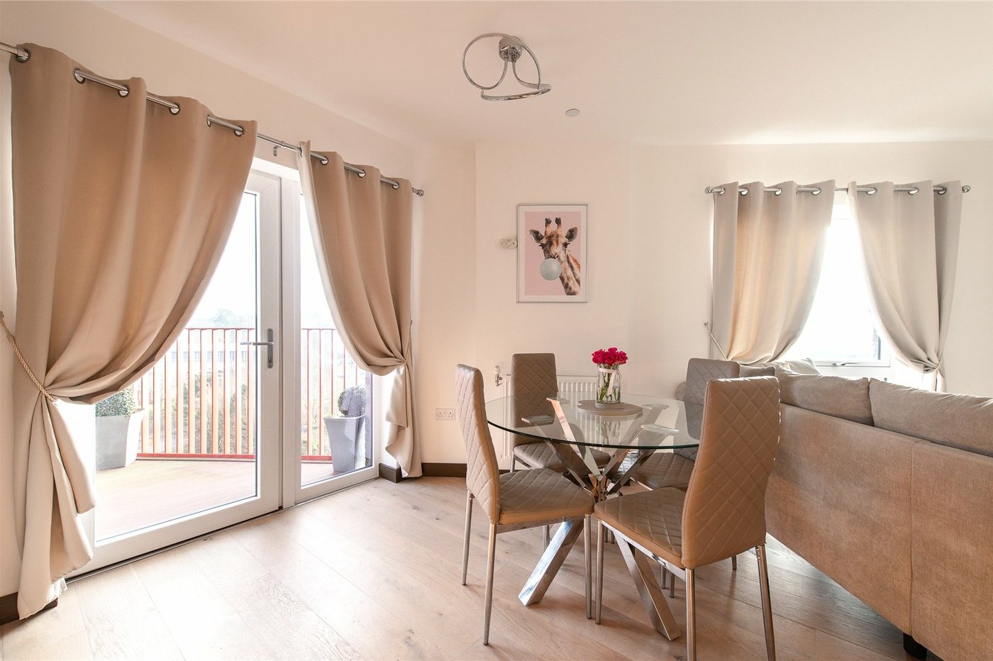 2 bedroom property for sale in Maidstone | Robinson Michael & Jackson