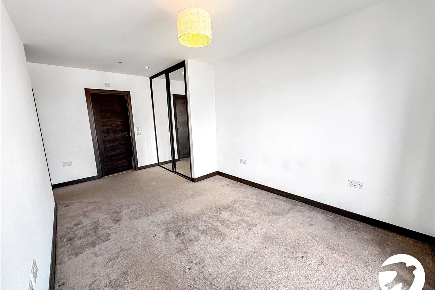 2 bedroom property for sale in Maidstone | Robinson Michael & Jackson