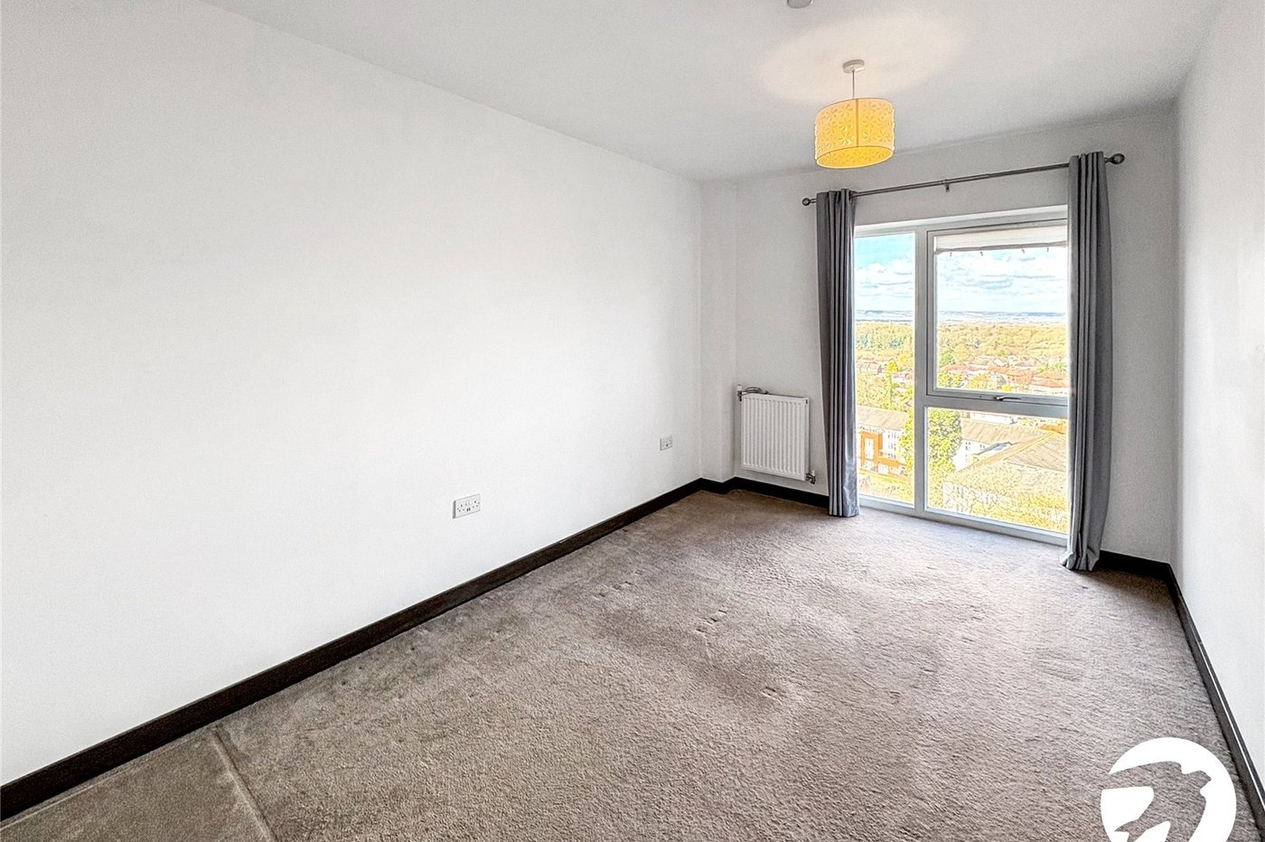 2 bedroom property for sale in Maidstone | Robinson Michael & Jackson