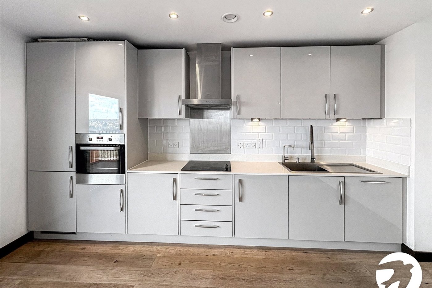 2 bedroom property for sale in Maidstone | Robinson Michael & Jackson