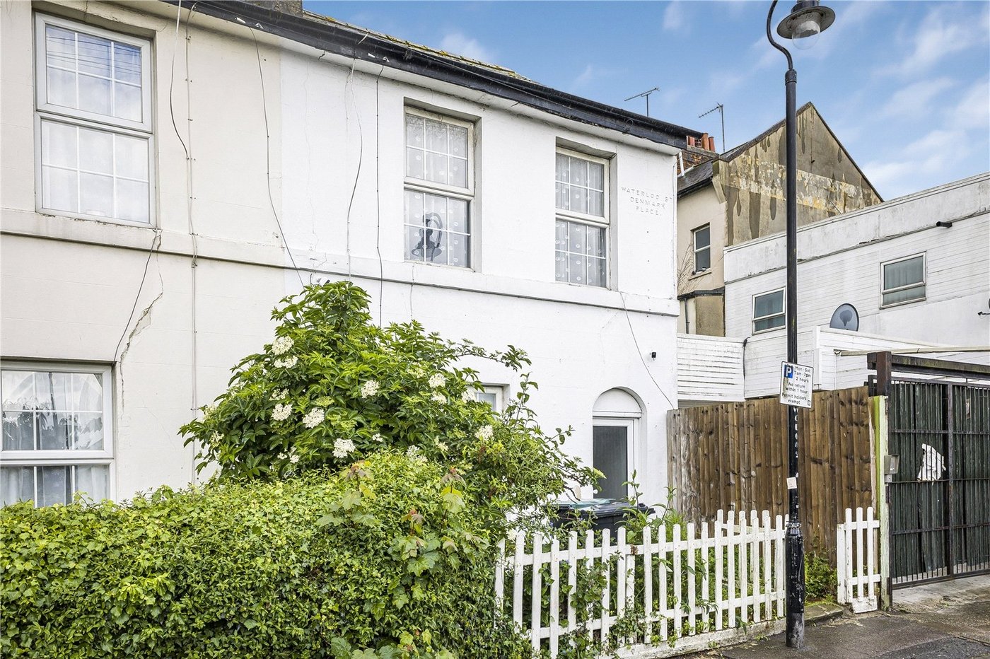 2 bedroom house for sale in Gravesend | Robinson Michael & Jackson