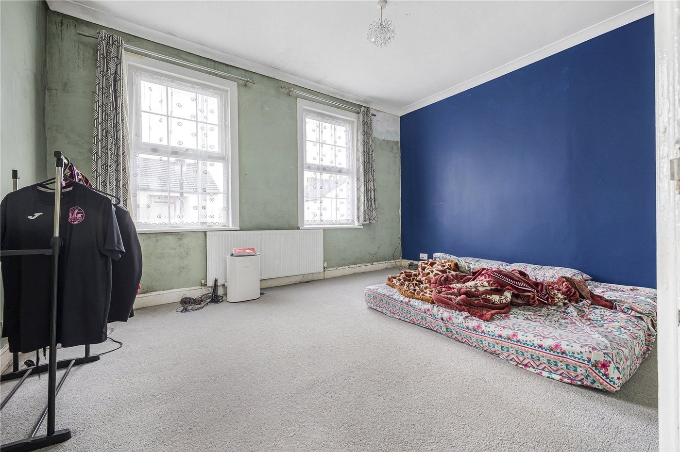 2 bedroom house for sale in Gravesend | Robinson Michael & Jackson