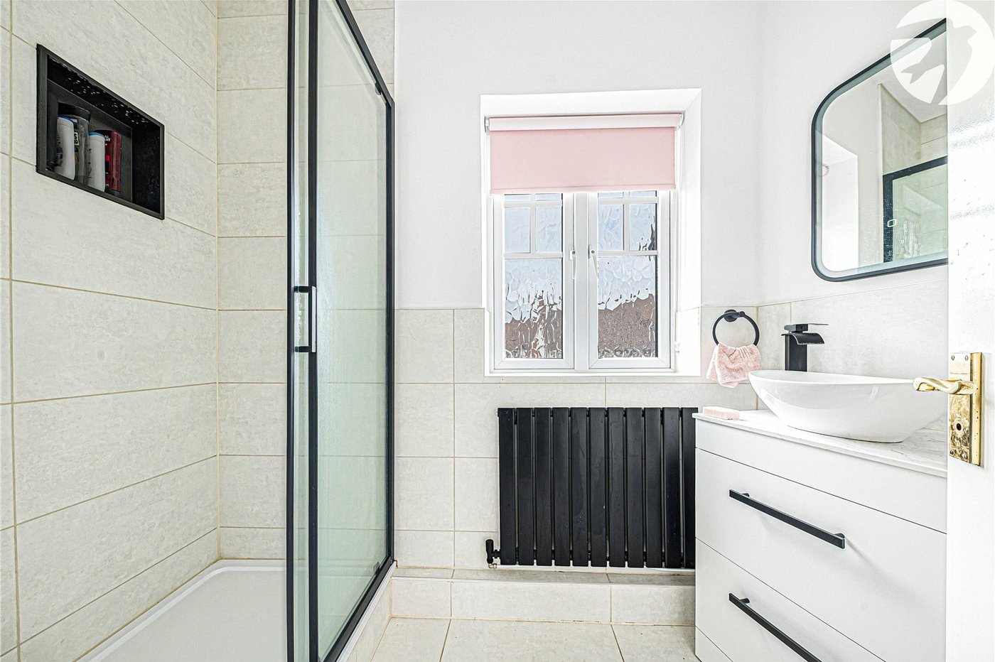 2 bedroom house for sale in Greenhithe | Robinson Jackson