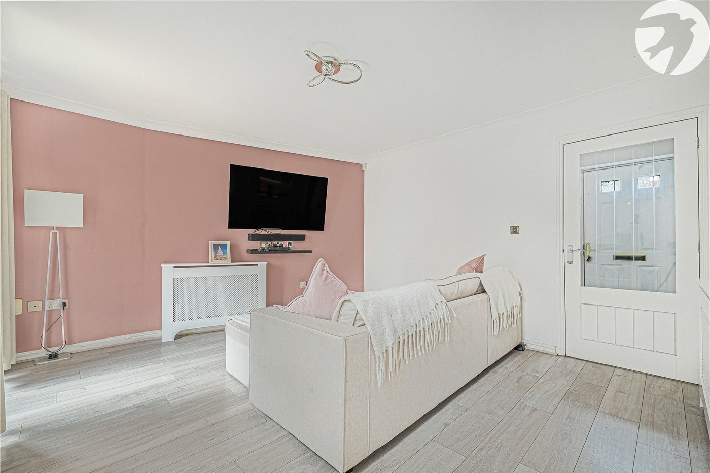 2 bedroom house for sale in Greenhithe | Robinson Jackson