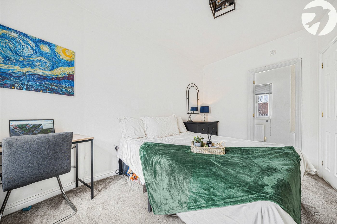 2 bedroom house for sale in Greenhithe | Robinson Jackson