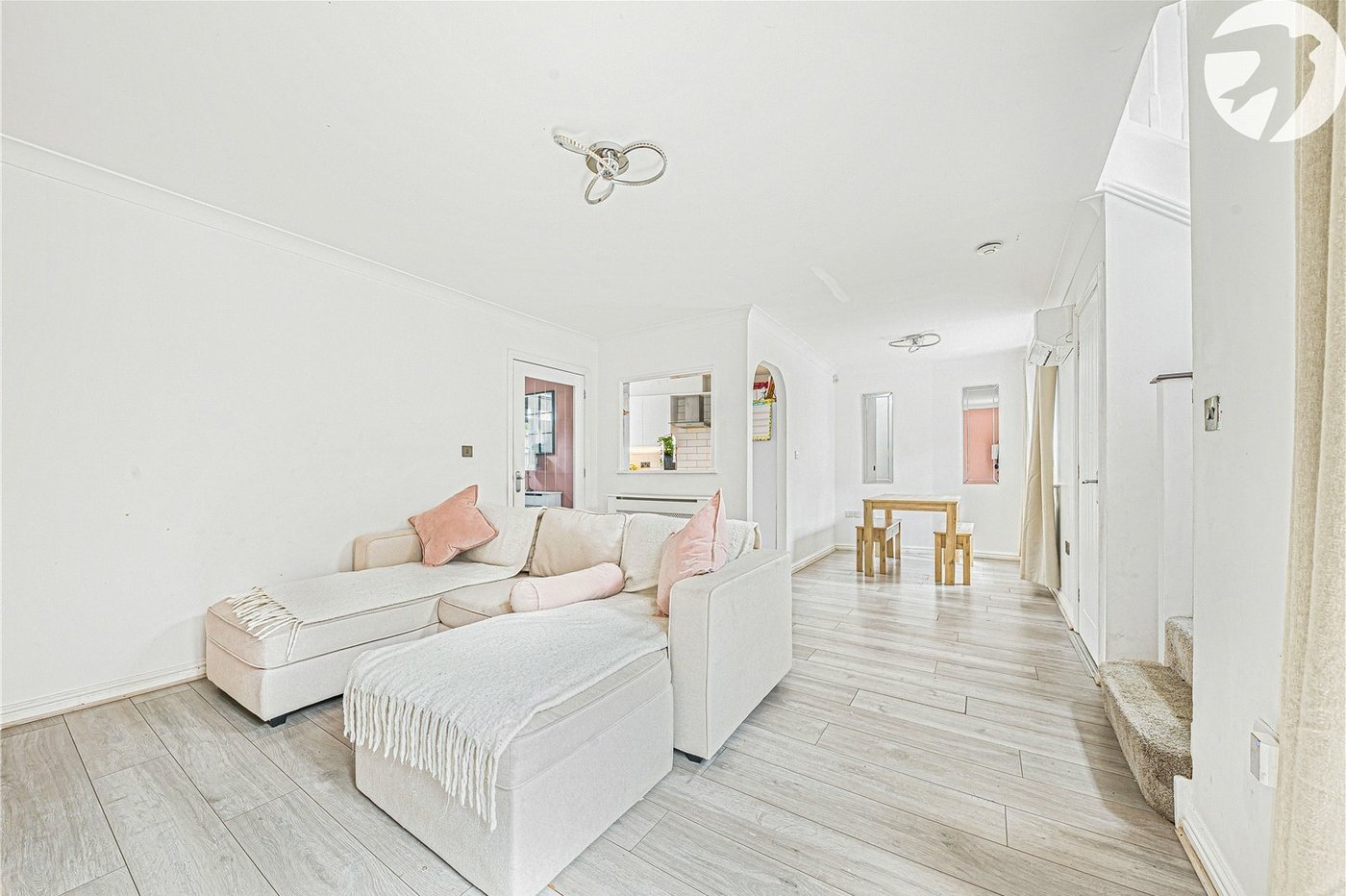 2 bedroom house for sale in Greenhithe | Robinson Jackson