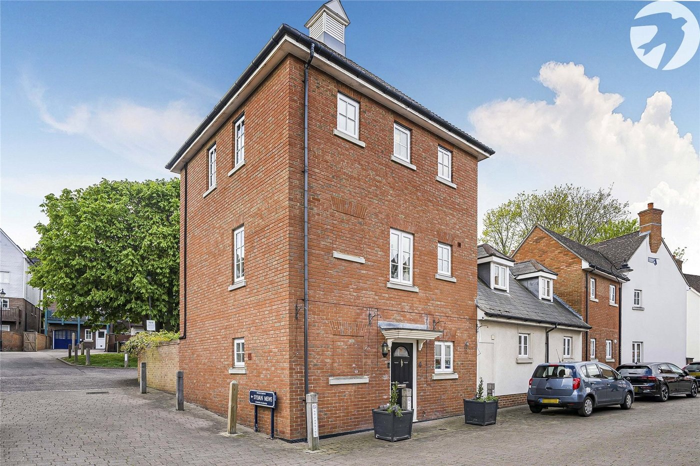 4 bedroom house for sale in Greenhithe | Robinson Jackson