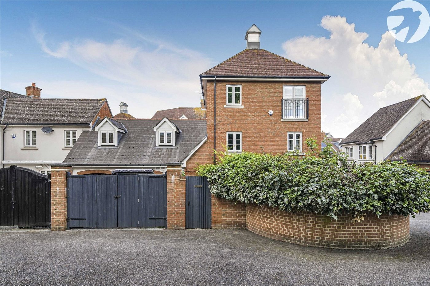 4 bedroom house for sale in Greenhithe | Robinson Jackson