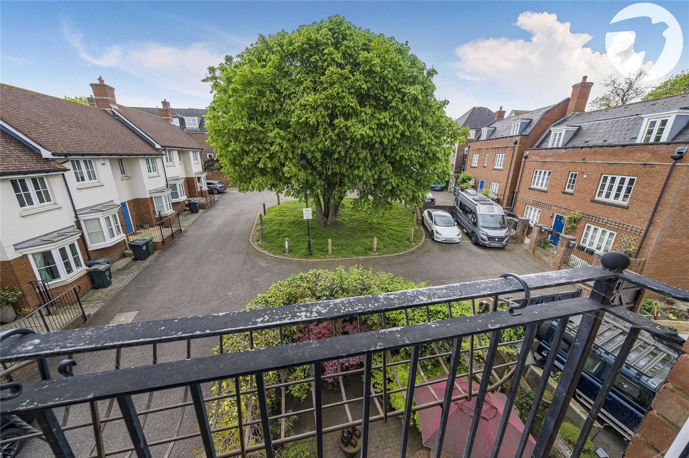 4 bedroom house for sale in Greenhithe | Robinson Jackson