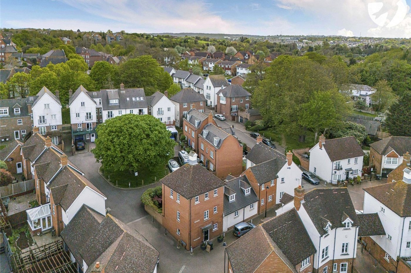 4 bedroom house for sale in Greenhithe | Robinson Jackson