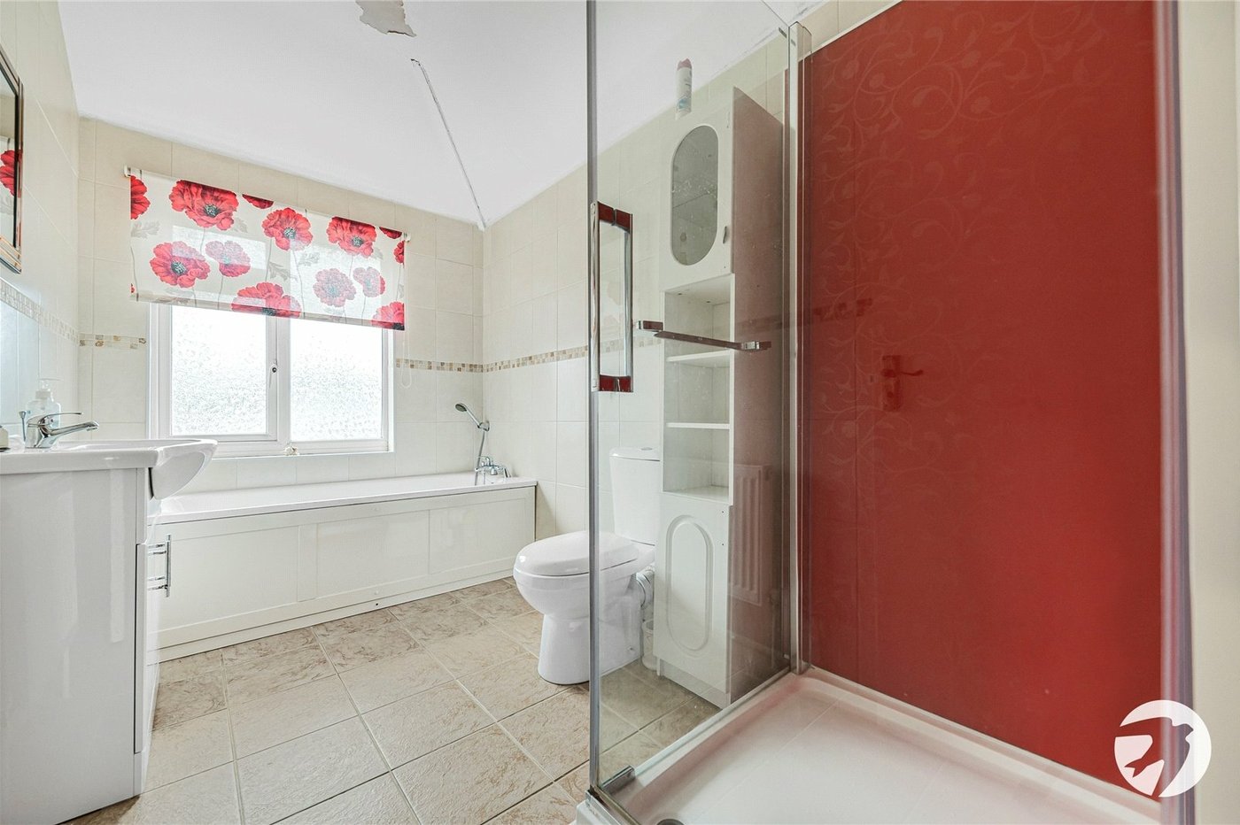 3 bedroom house for sale in London | Robinson Jackson