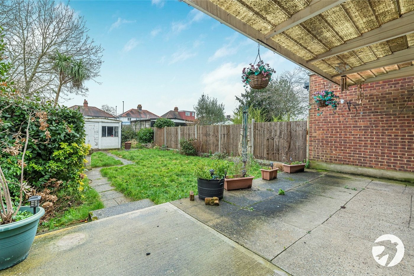 3 bedroom house for sale in London | Robinson Jackson