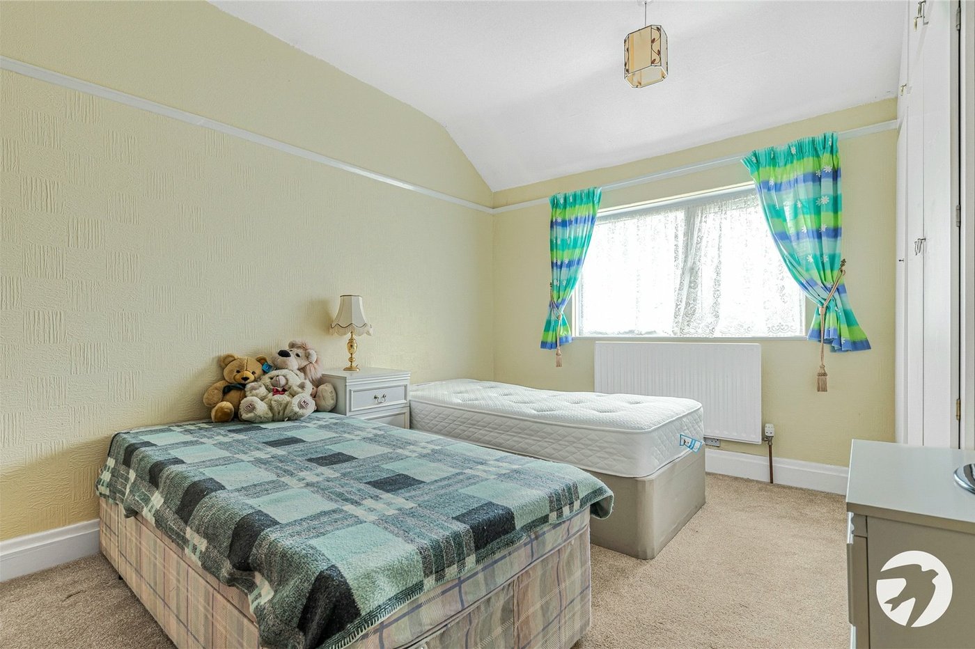 3 bedroom house for sale in London | Robinson Jackson