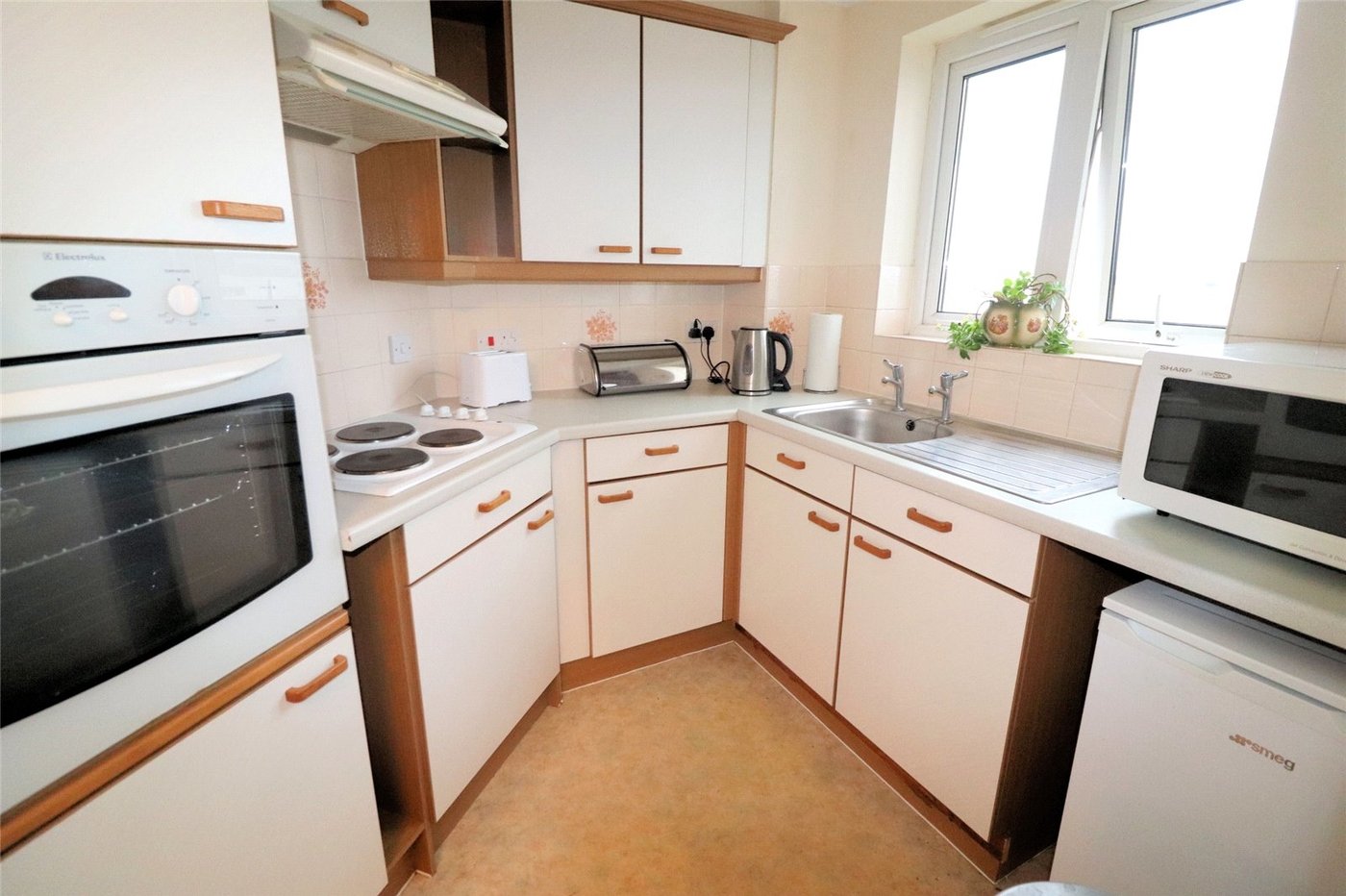 1 bedroom property for sale in Erith | Robinson Jackson
