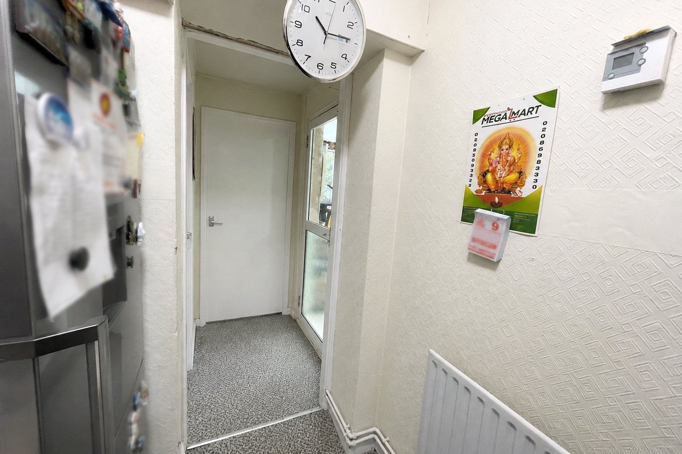 3 bedroom house for sale in London | Robinson Jackson