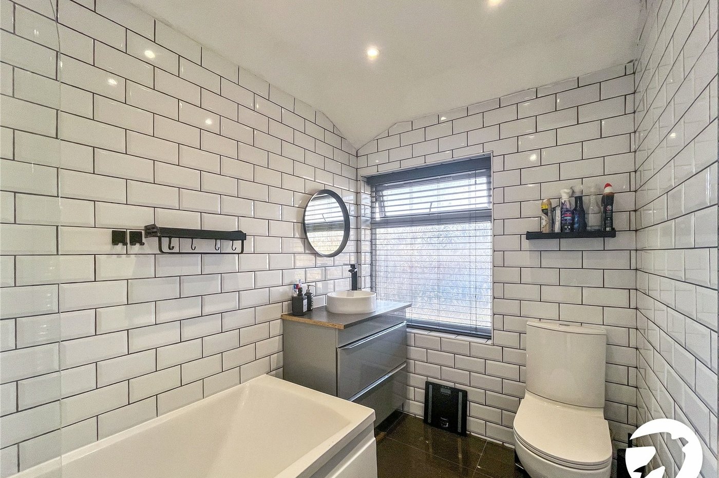 2 bedroom house for sale in Sittingbourne | Robinson Michael & Jackson