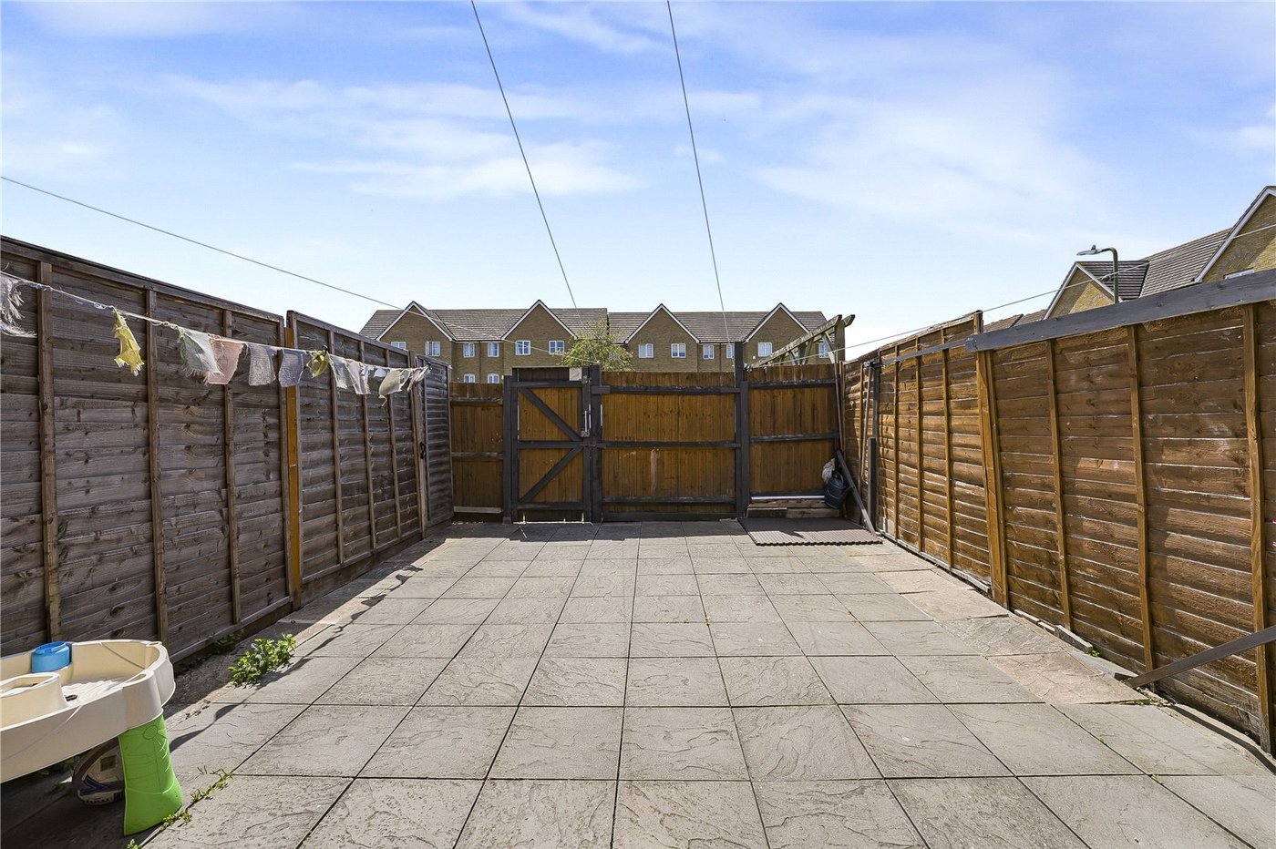 2 bedroom house for sale in Dartford | Robinson Jackson