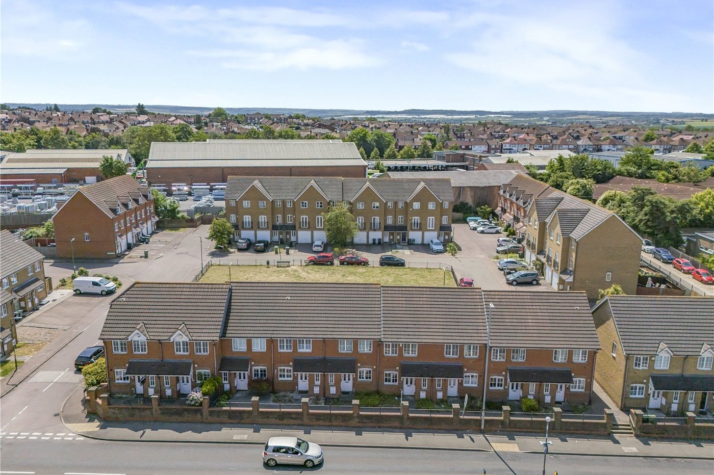 2 bedroom house for sale in Dartford | Robinson Jackson