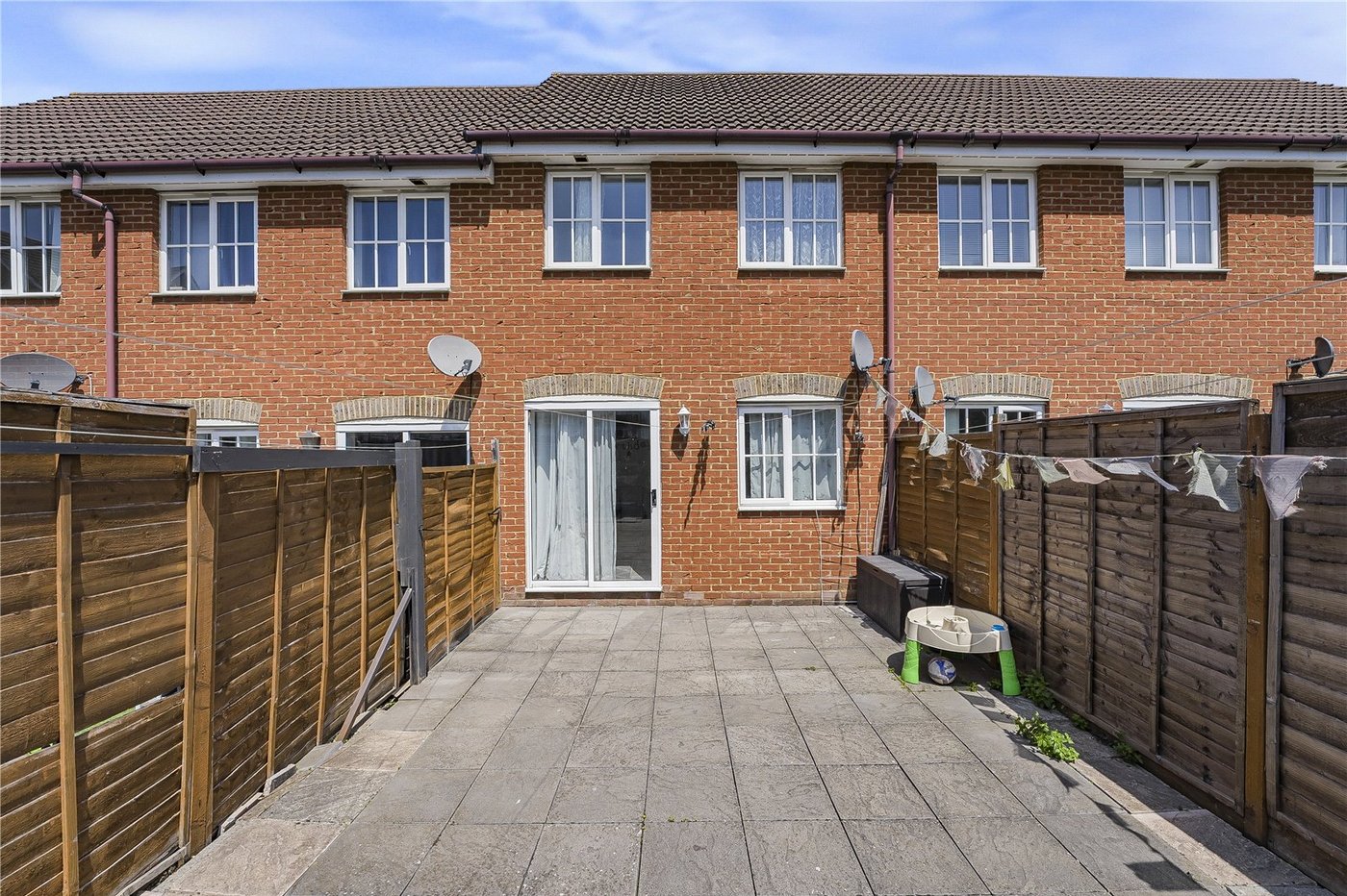 2 bedroom house for sale in Dartford | Robinson Jackson