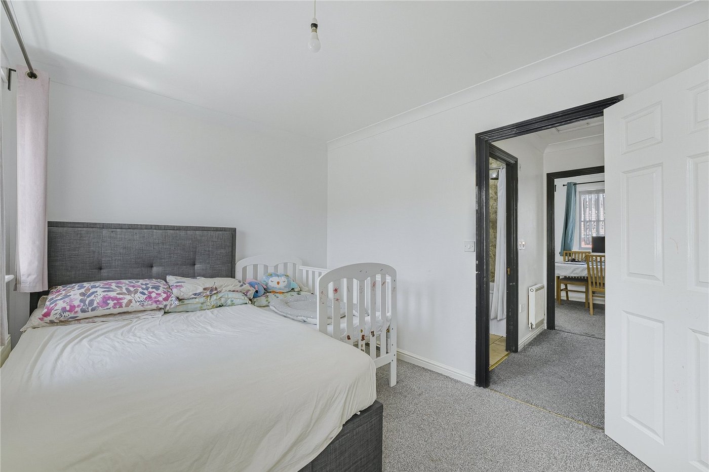 2 bedroom house for sale in Dartford | Robinson Jackson