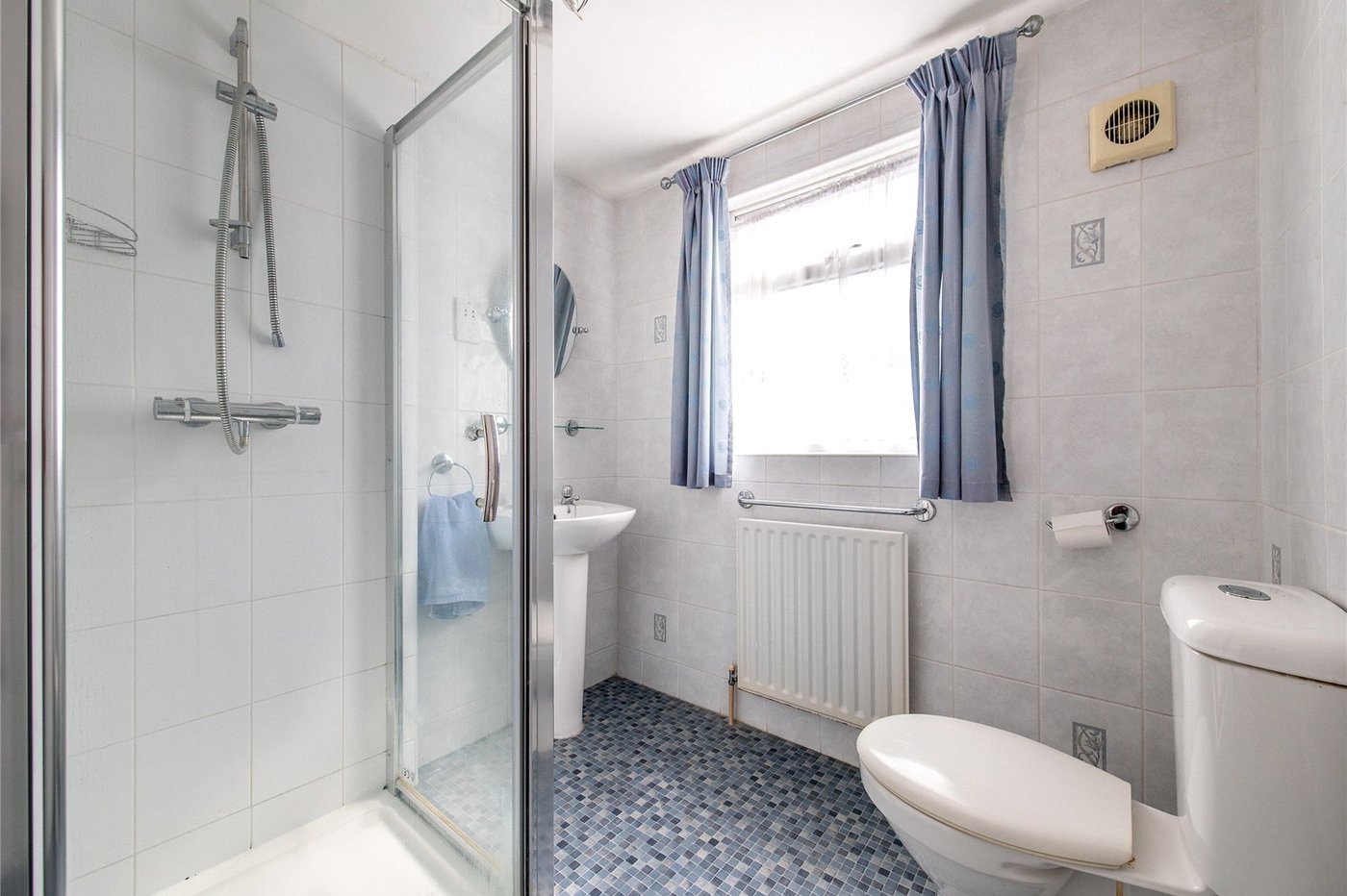 2 bedroom house for sale in Gravesend | Robinson Michael & Jackson