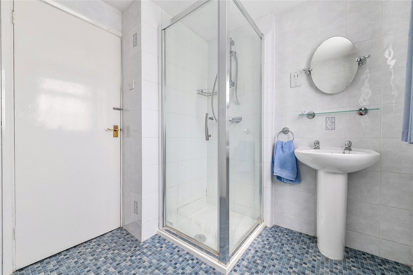 2 bedroom house for sale in Gravesend | Robinson Michael & Jackson