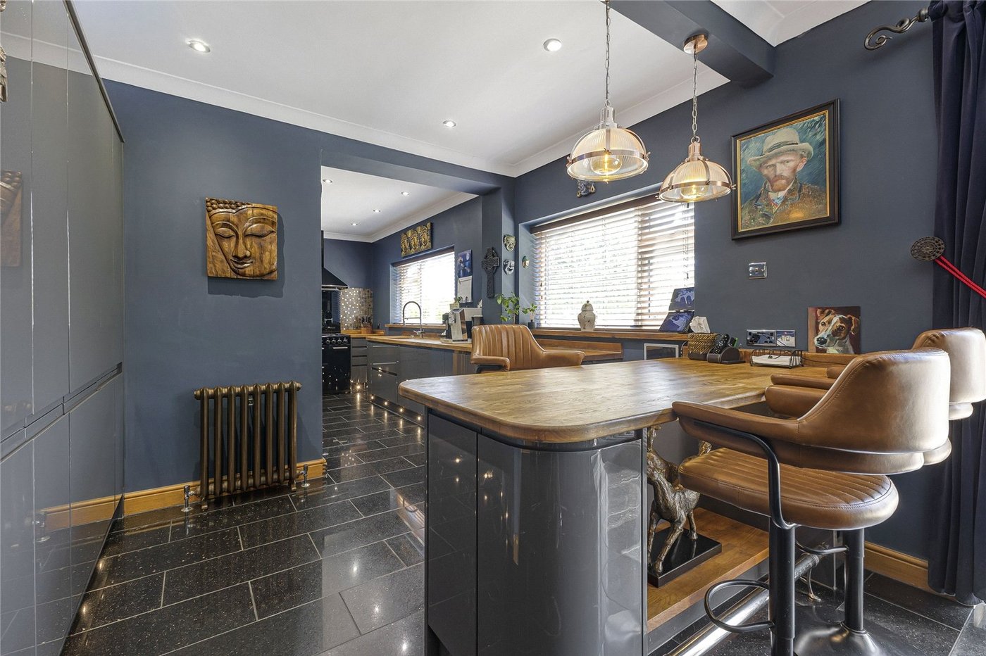 6 bedroom house for sale in Strood | Robinson Michael & Jackson