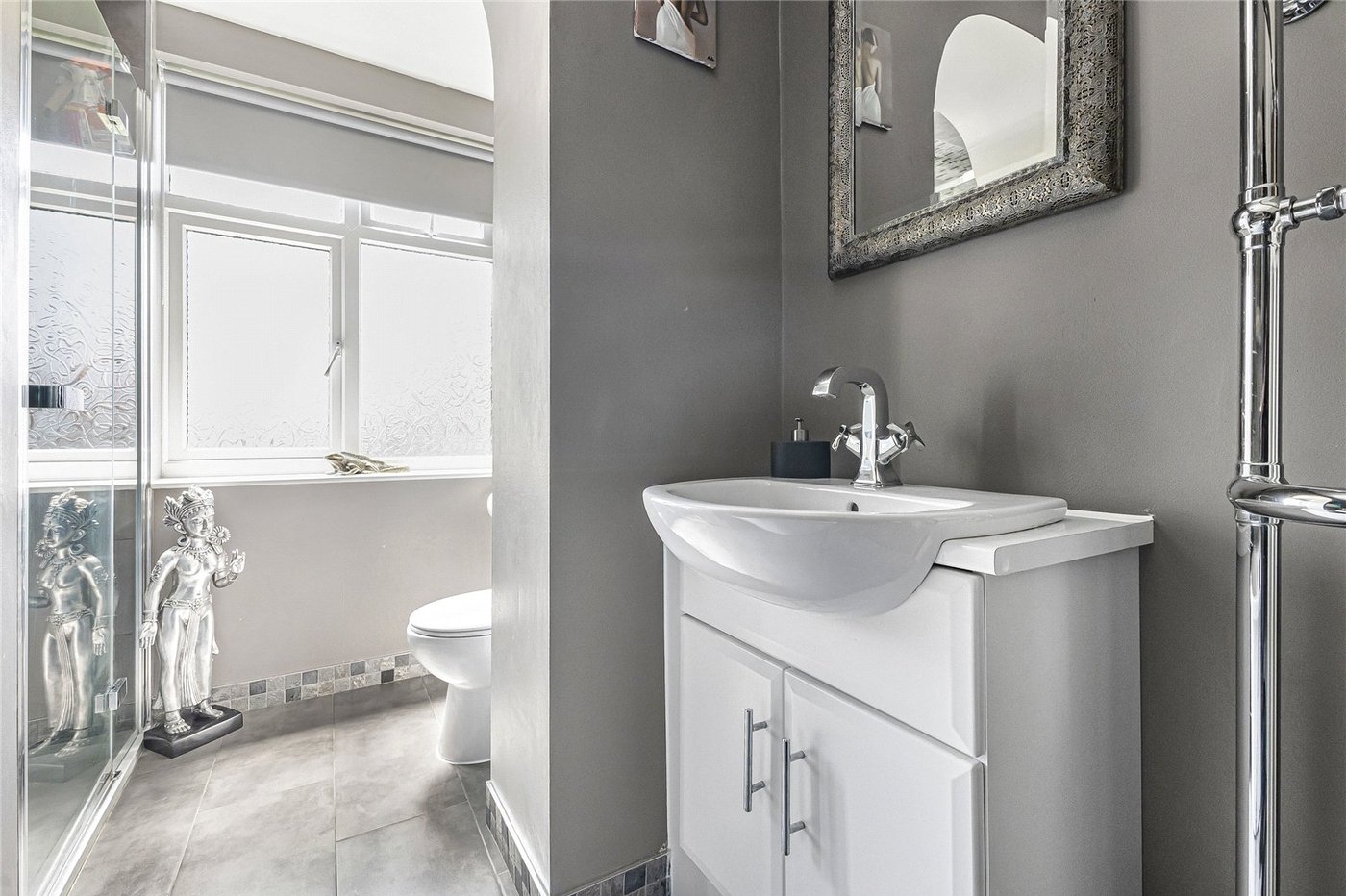 6 bedroom house for sale in Strood | Robinson Michael & Jackson
