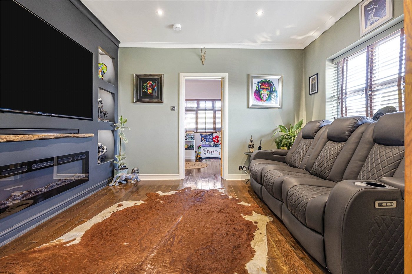 6 bedroom house for sale in Strood | Robinson Michael & Jackson