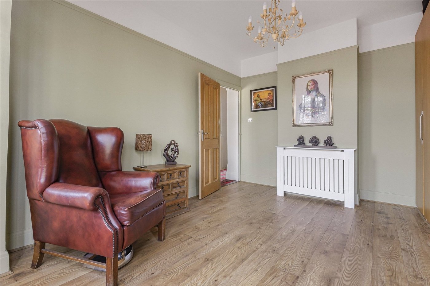 6 bedroom house for sale in Strood | Robinson Michael & Jackson
